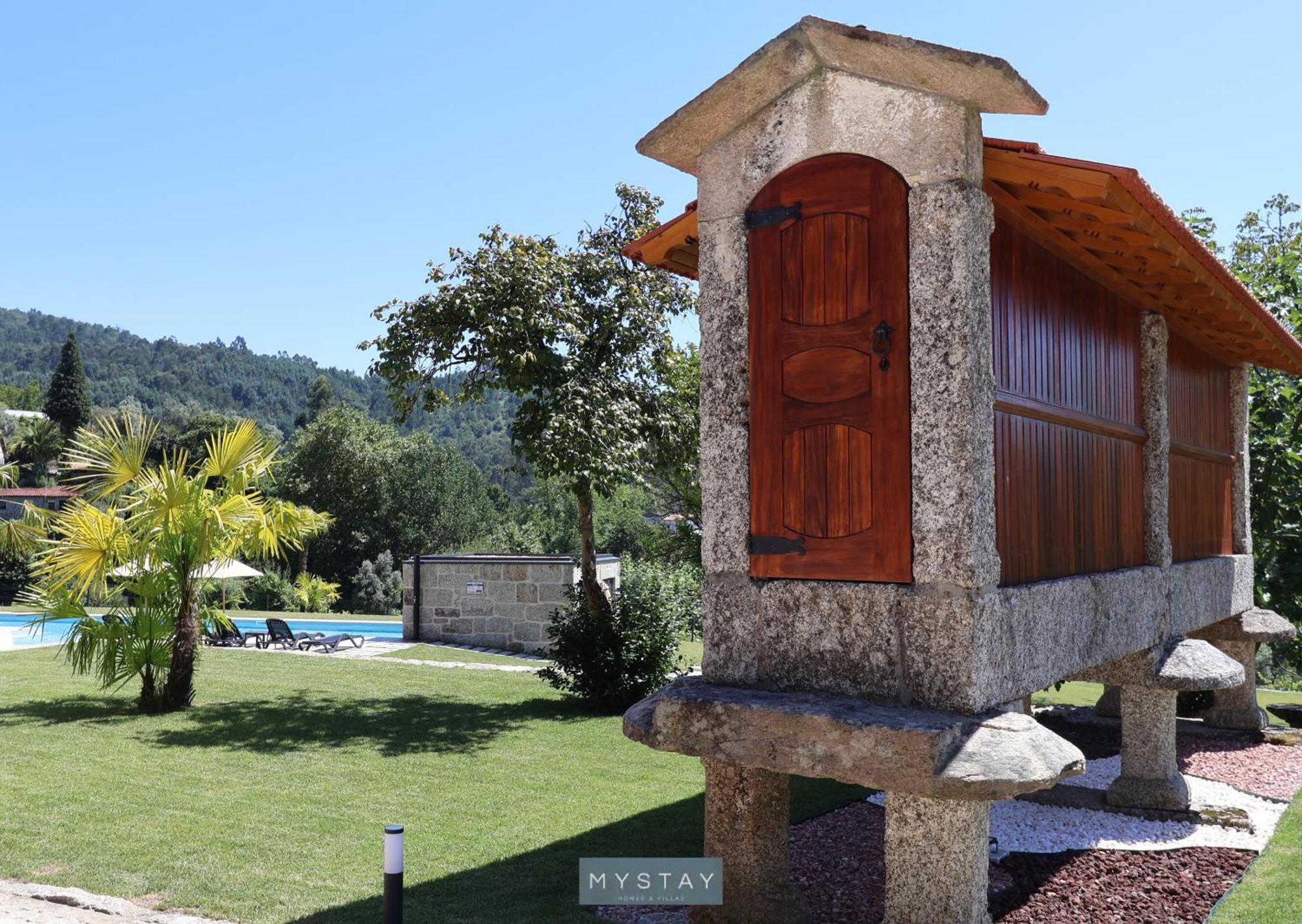Mystay - Casa D'Henrique Vieira do Minho Luaran gambar